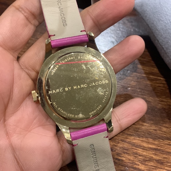 Authentic Marc Jacob’s watch Brand New with tags - Picture 8 of 10